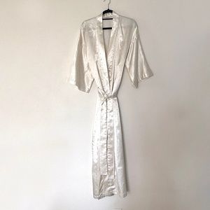 Vintage Long Cream White Satin Wrap Robe Pockets Front Tie Kimono Women Size L